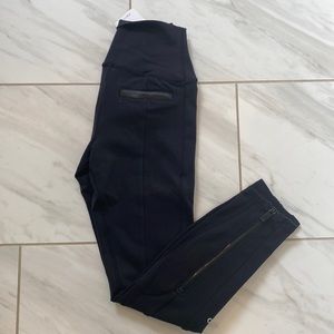 black alo yoga trousers, size small